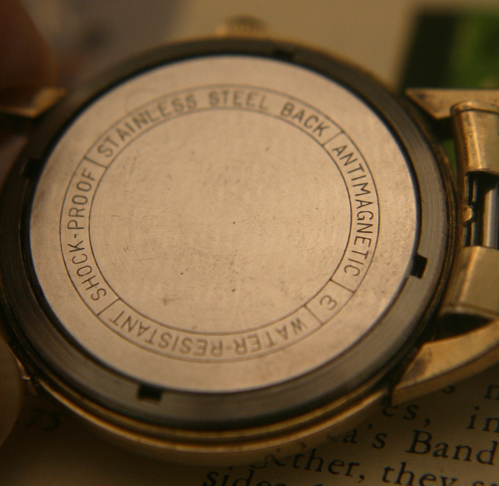 Pristine vintage 1950’s Swiss 17 jewel Croton men’s gold dress wristwatch, runs