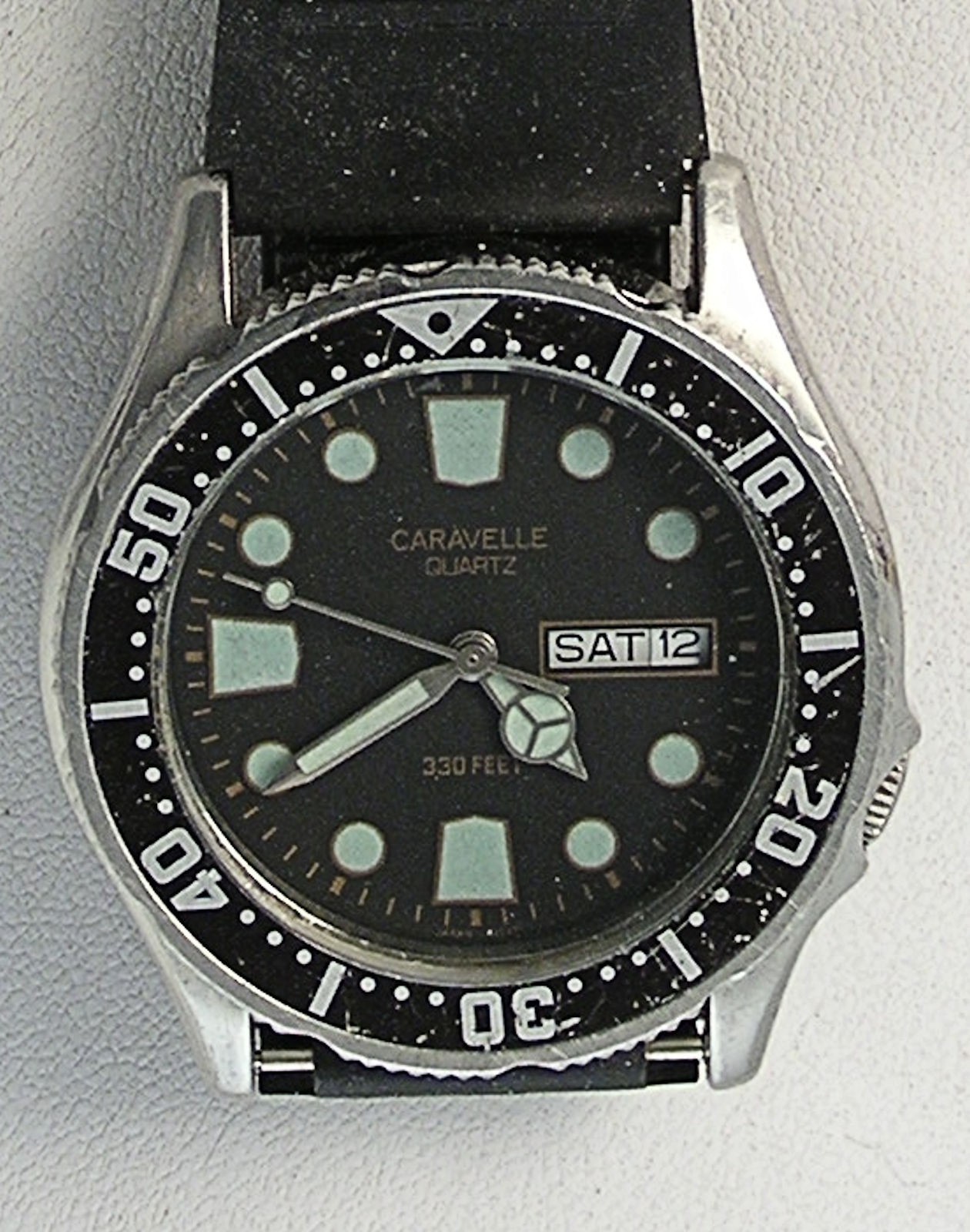 38mm Stainless Steel Caravelle by Bulova 1989 330ft Rotating Bezel Divers Watch