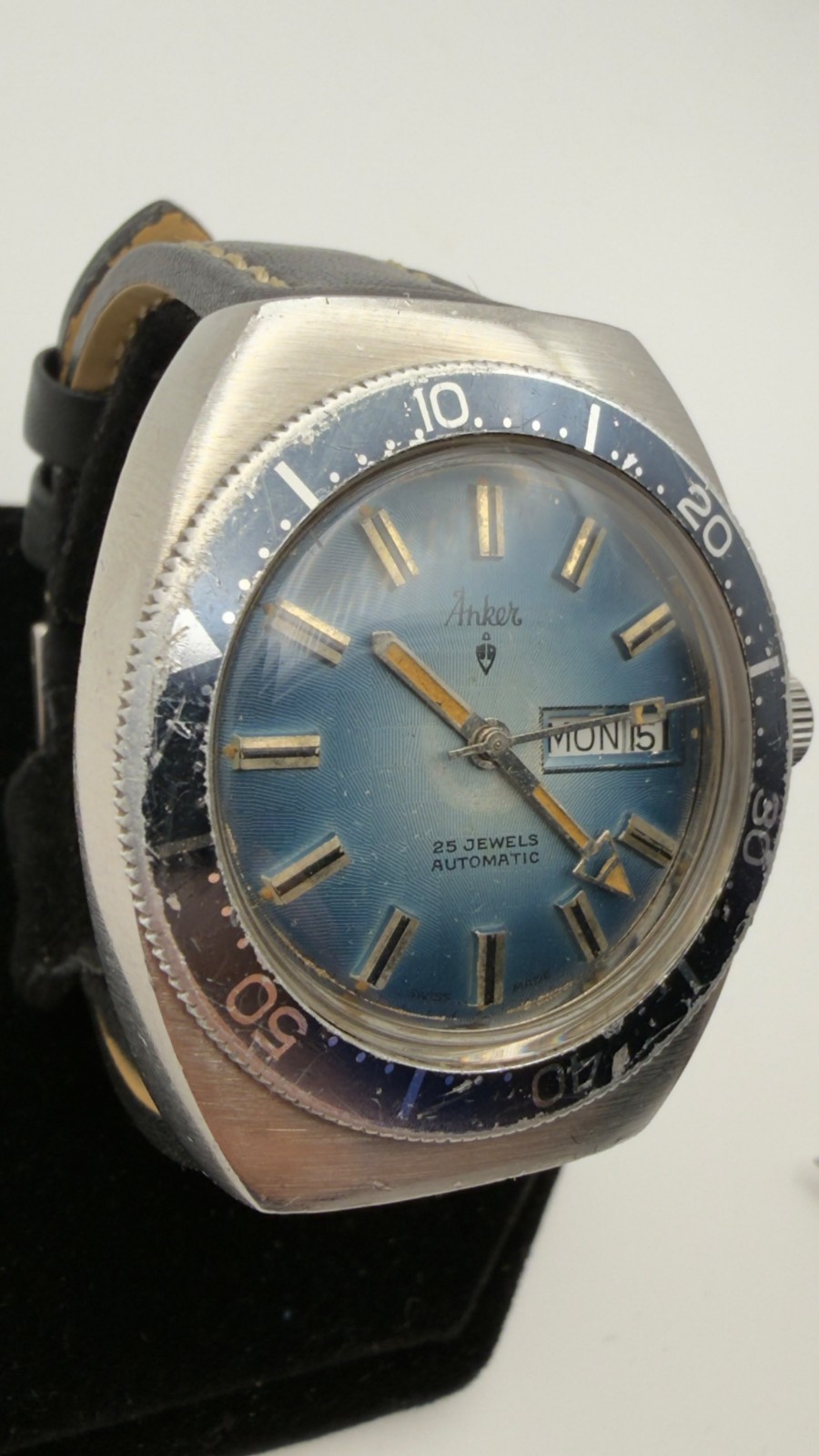 Vintage Anker Skin Diver Automatic 25 Jewels Blue Sunburst Dial Swiss Made