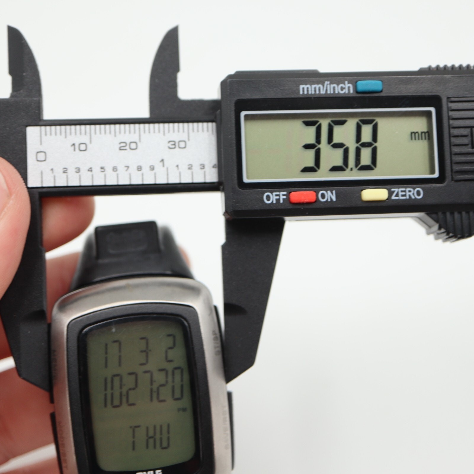 Pyle Sports Digital Watch 35mm Heart Rate Steps Alarm Chrono w New Battery