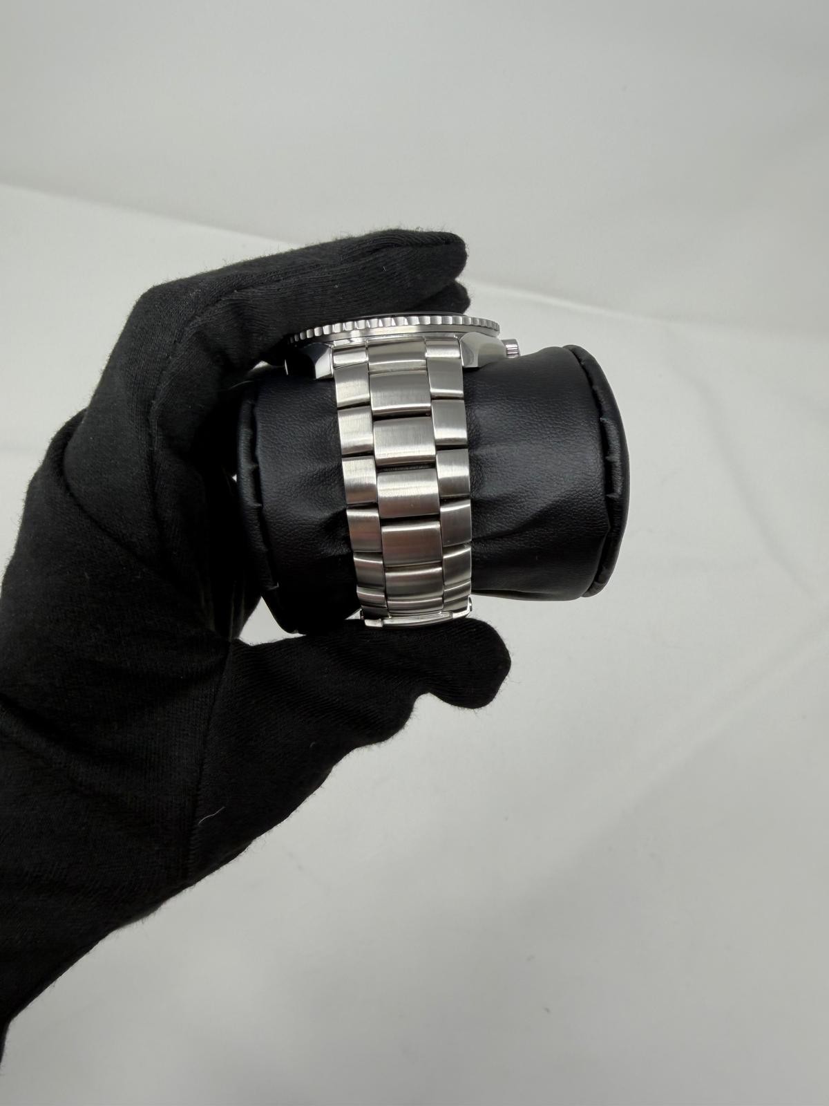 Omega Seamaster Planet Ocean Stainless Steel 45.5mm Black Dial 2200.50.00