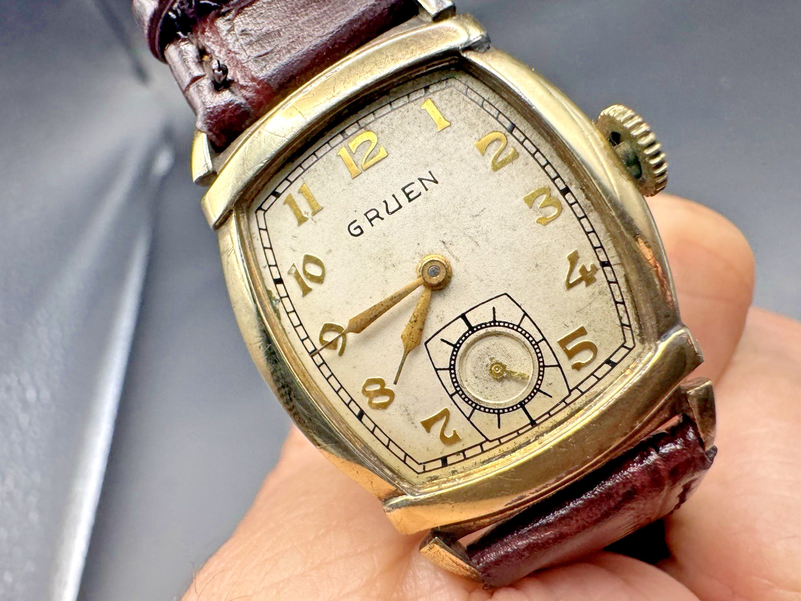 Gruen Conoruma Very Thin Precision 17 Jewels Watch