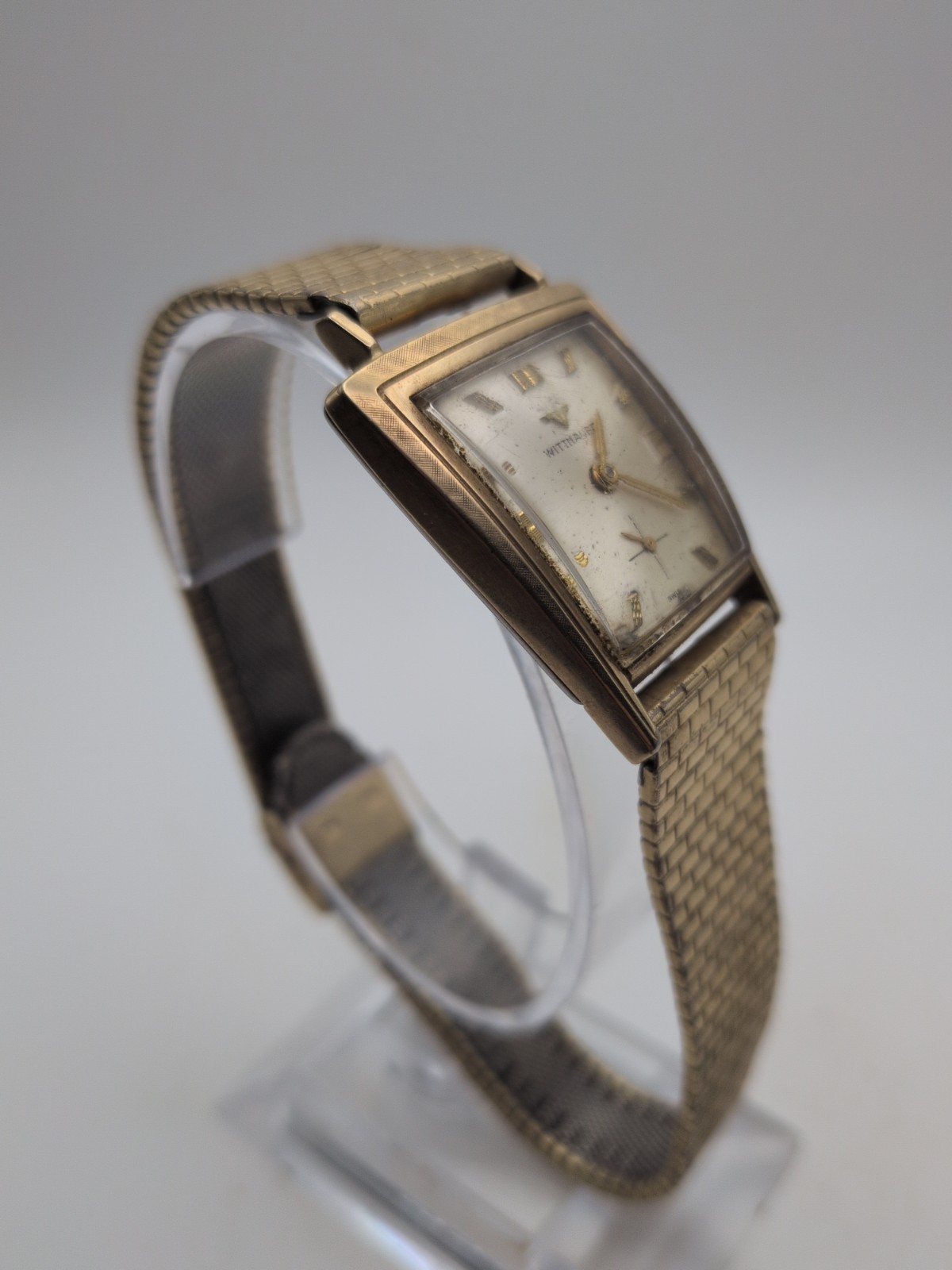 Vintage 1950’s Wittnauer Asymmetrical Men’s Watch 10K Gold Filled Case. Working