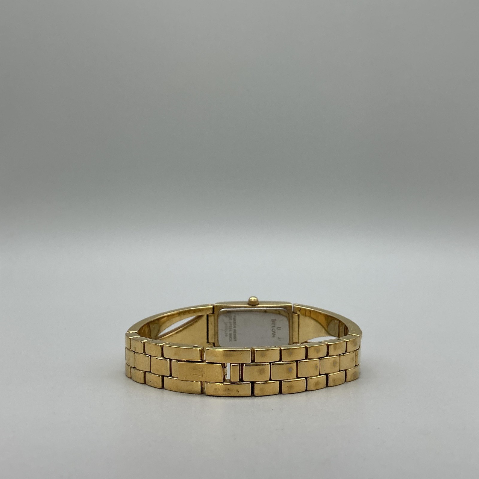 Bulova 98V28 Womens Watch 14mm MOP Dial Gold Tone Crystals New Battery 5.75″