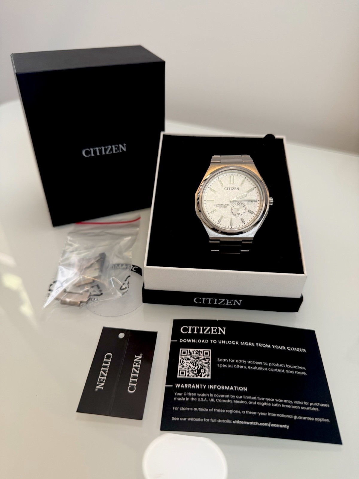 Citizen Zenshin Automatic White Dial Men’s Watch NJ0180-80A