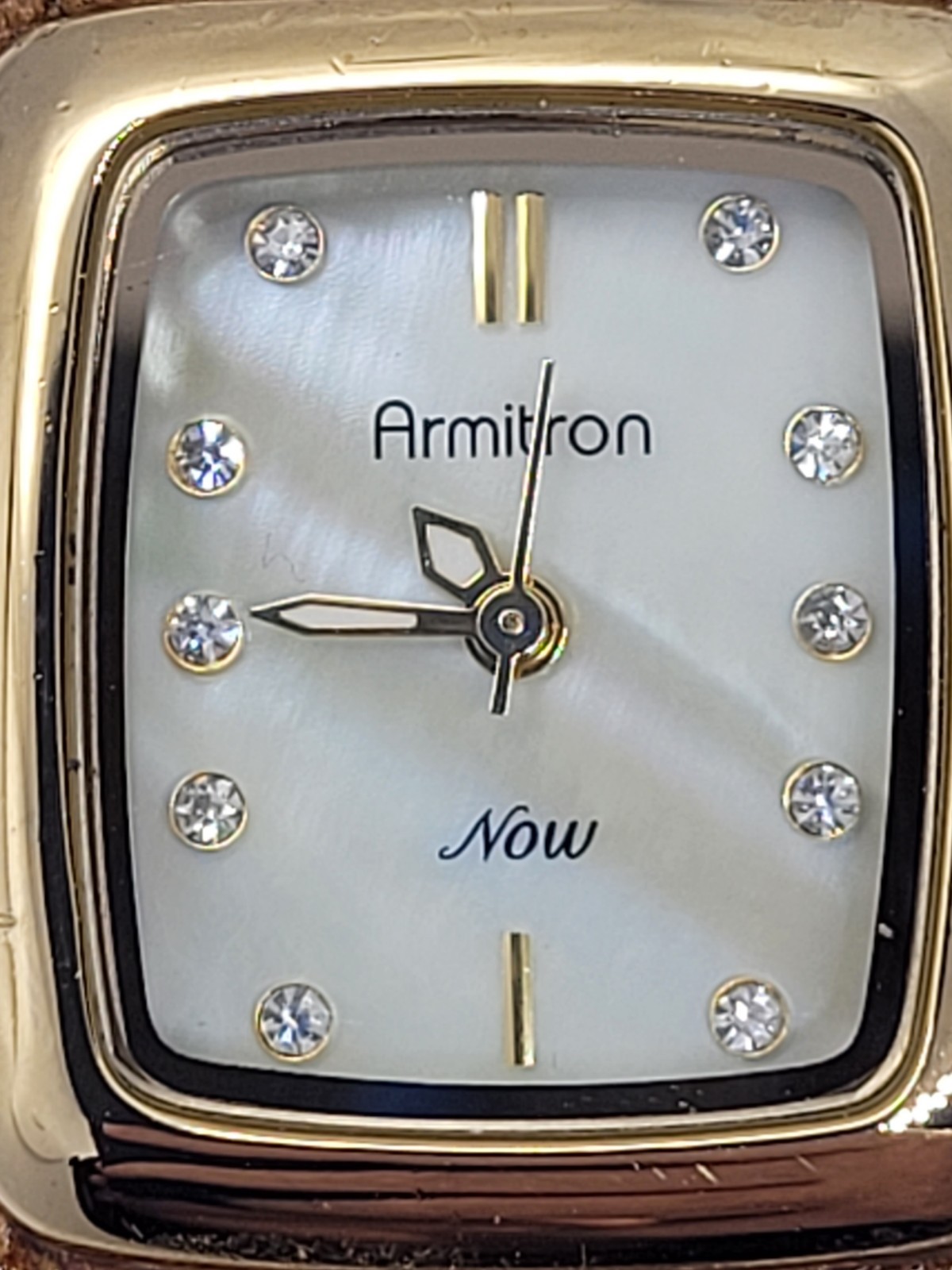 Armitron Now Mother Of Pearl Woven Leather Band Watch New Battery. (93)