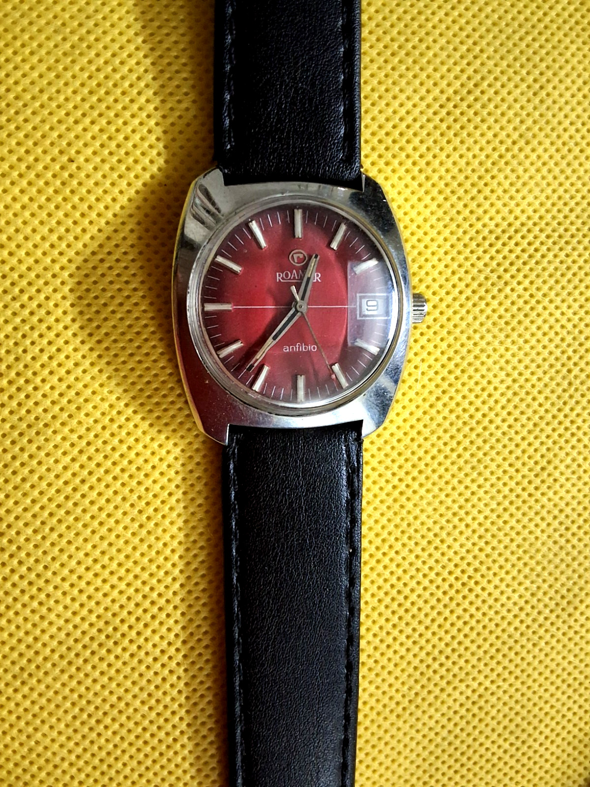 Vintage Roamer Infibio Elegant 17 Jewels Wrist Watch 36mm including crown