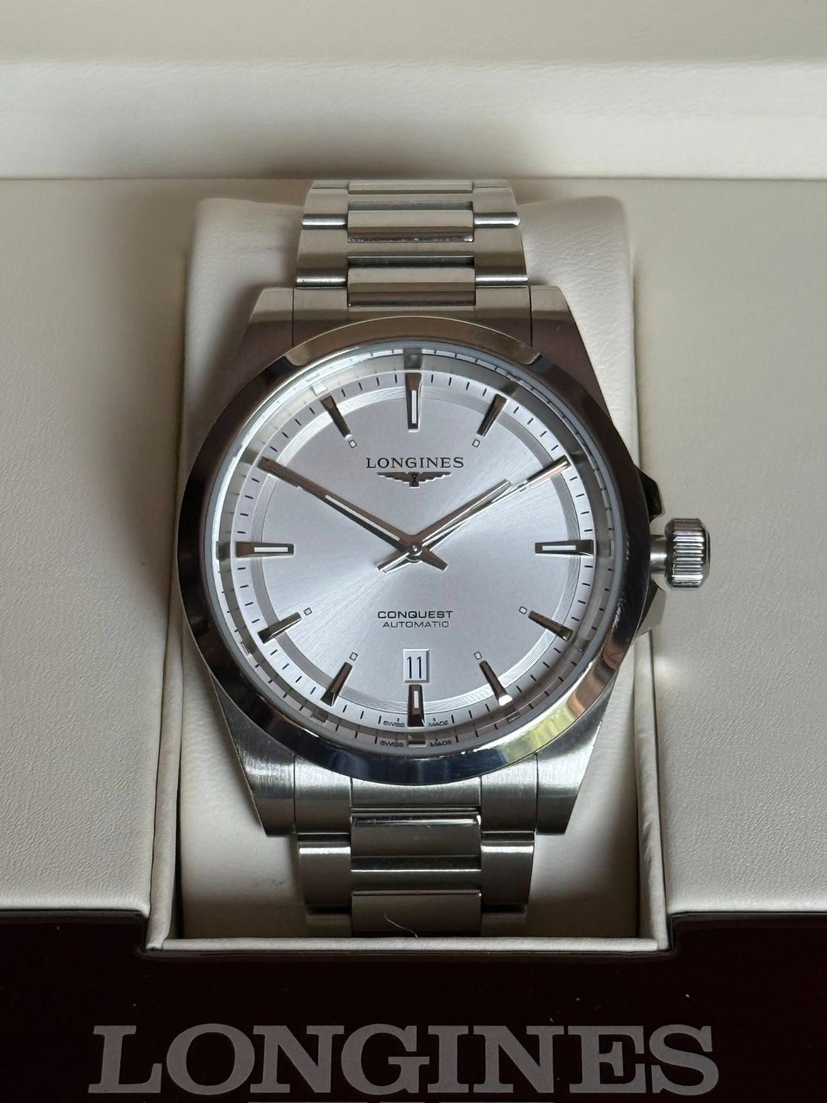 LONGINES CONQUEST 41MM – PRE-OWNED & BEAUTIFUL – REF. L38304726 – BOX & PAPERS
