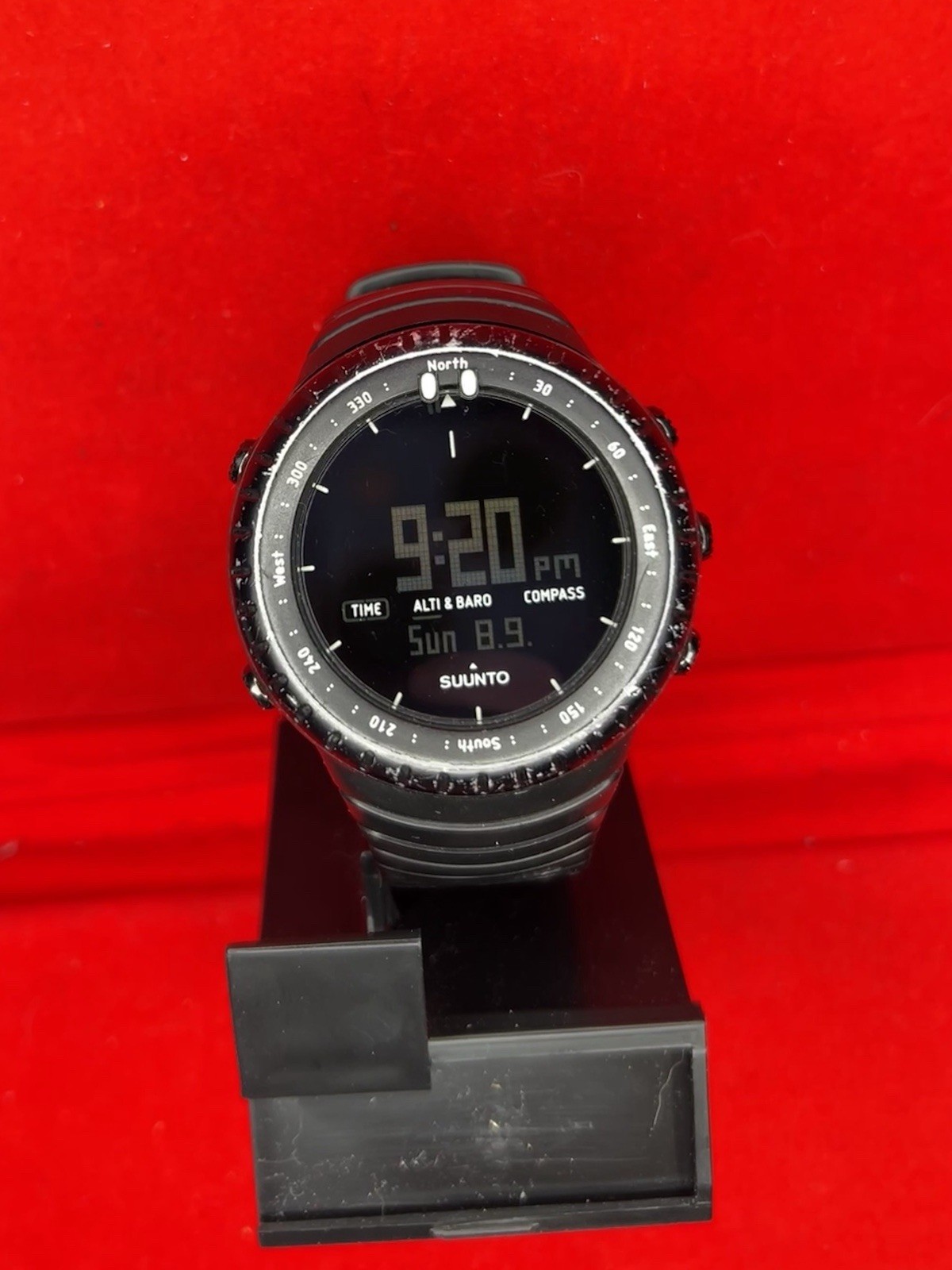 Suunto Core All Black SS014279010 Digital Watch Altimeter Barometer Compass