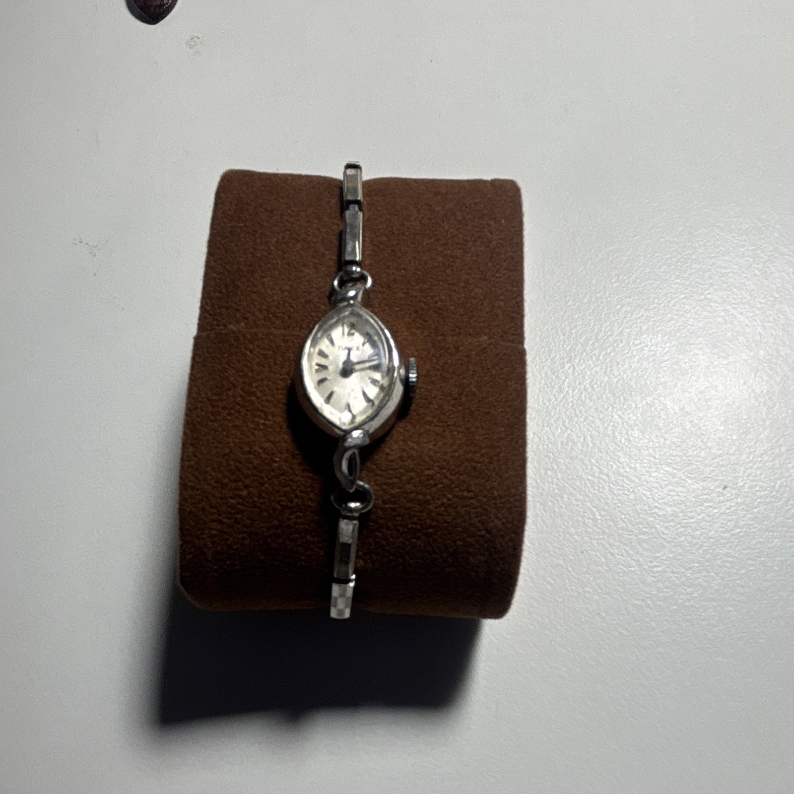 Timex Women’s Analog Dress Watch Oval Silver Dial Silver Metal Bracelet