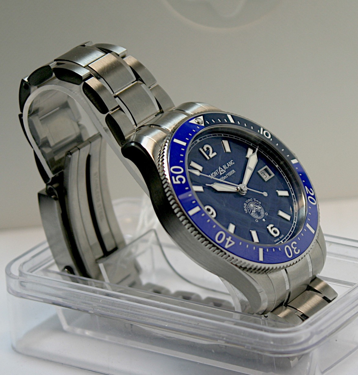 Montblanc 1858 Iced Sea Automatic Blue 300m Ref.: 129369 NEW!