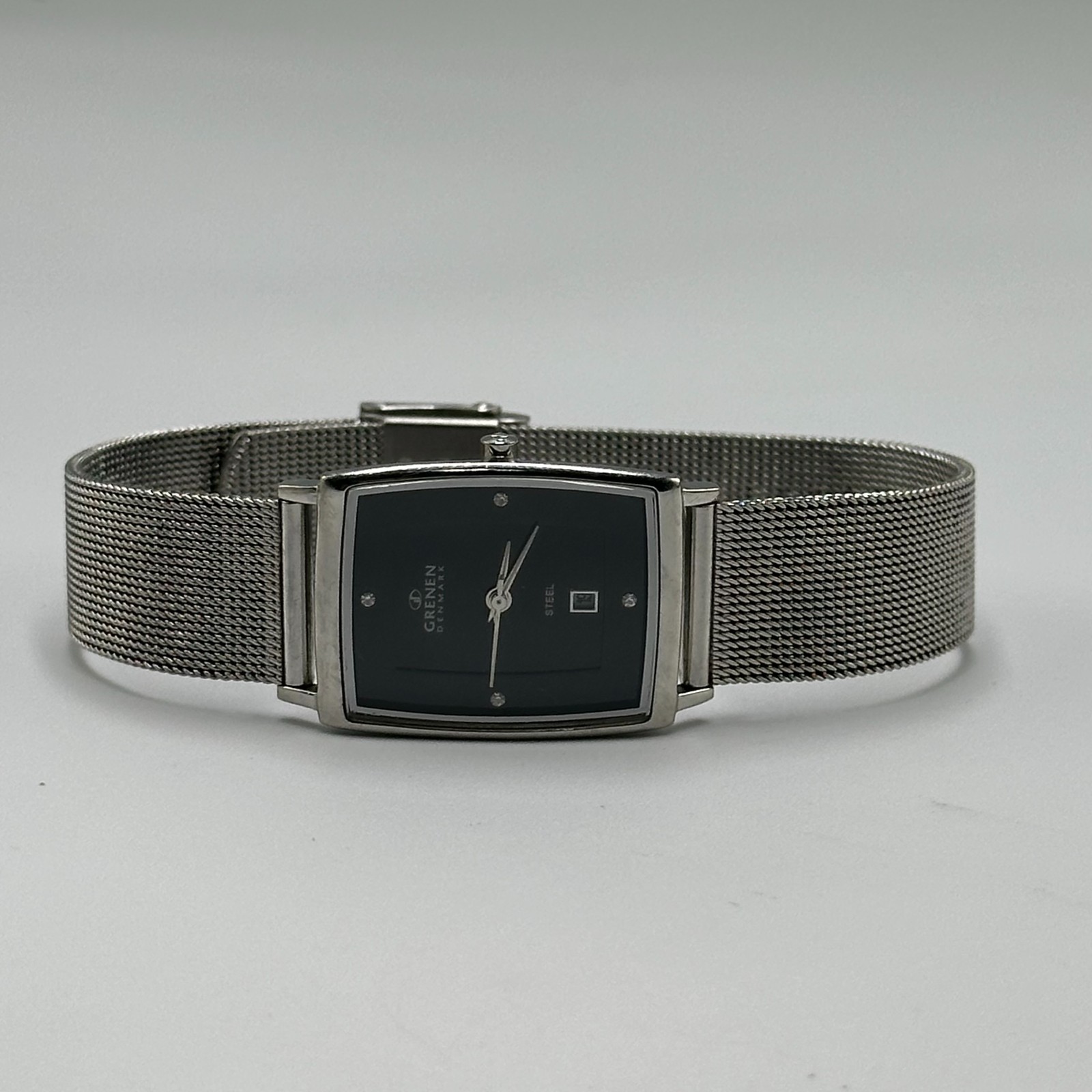Grenen Watch Women Silver Tone Black Dial Date Window New Battery 8.5 Inch