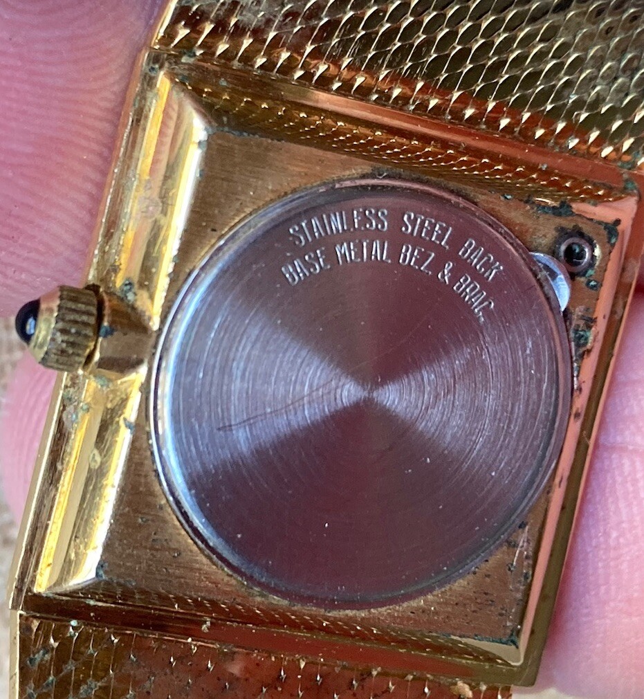 NOT WORKING Vintage Benrus Citation Tank Men’s Quartz Watch Gold Case Japan