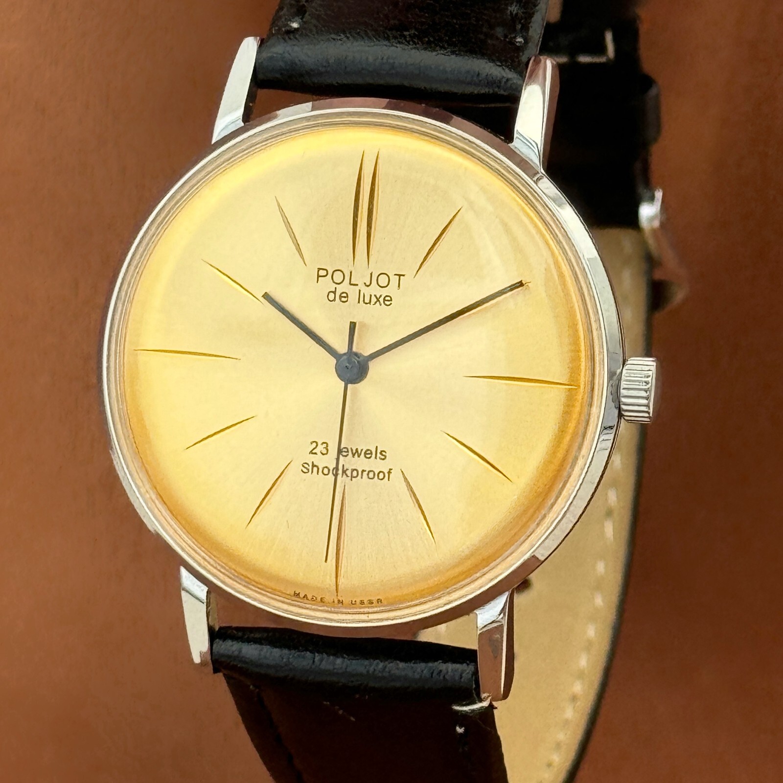 Soviet Vintage Watch NOS Poljot De LUXE Ultra Slim 23 Jewels 2209 Wristwatch