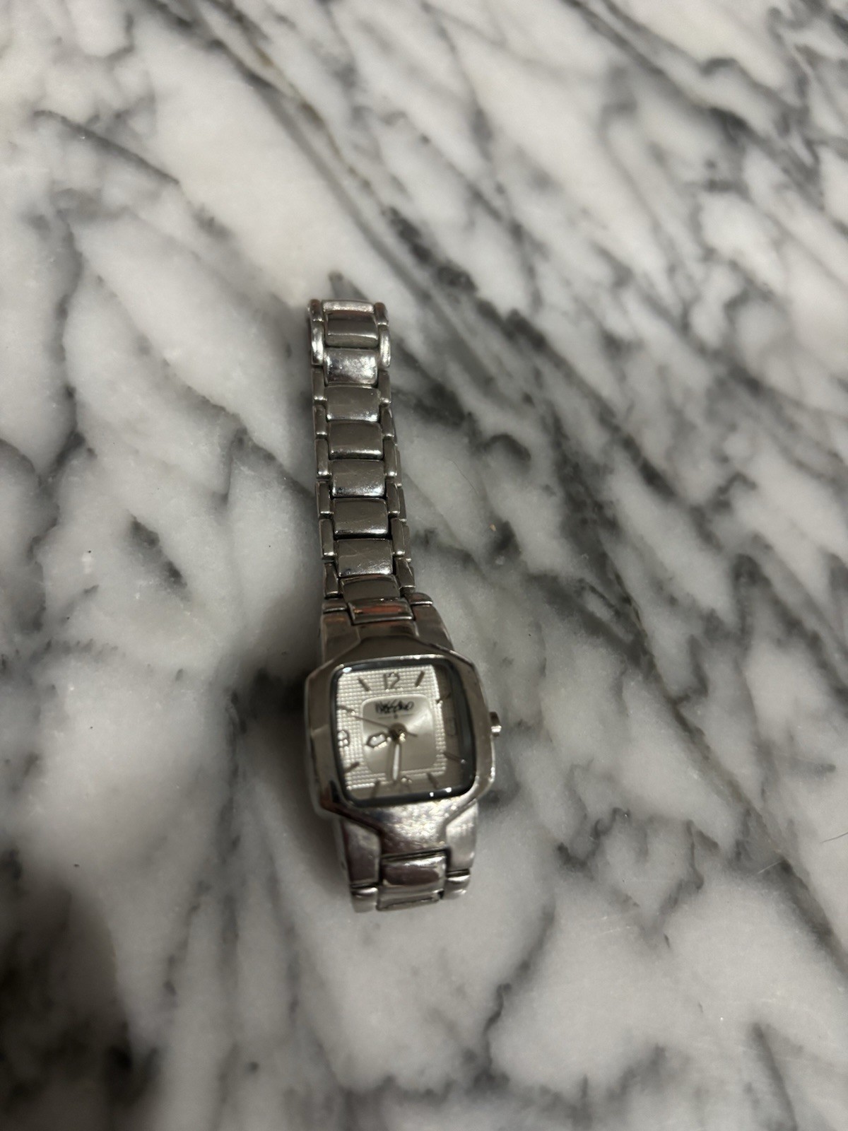 Mossimo Women’s Silver Tone Square Quartz Bracelet Watch Y2K Minimalist