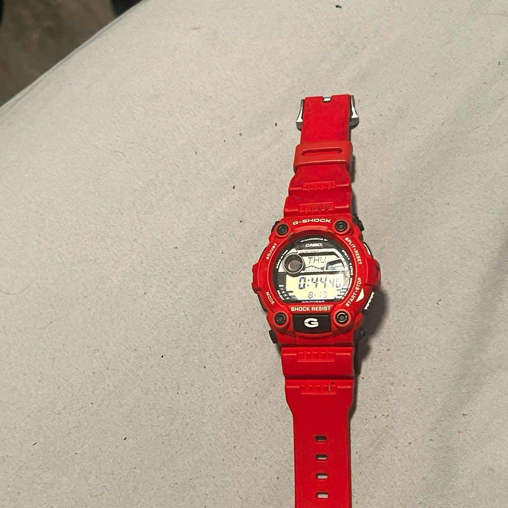 Casio G-Shock Red Resin Digital Quartz Wristwatch Shock-Resist 200m