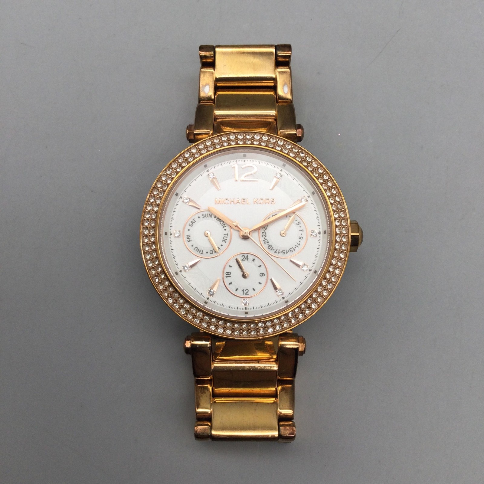 Michael Kors Parker Womens Watch 33mm Crystals Rose Gold Tone New Battery 6″