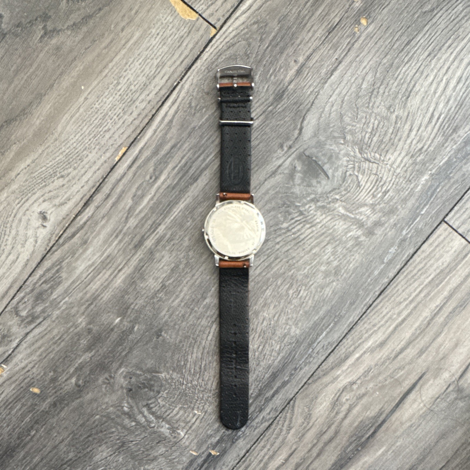 Fossil ES3958 Men’s Quartz Analog Date Watch 44mm Brown/Black Leather 50m
