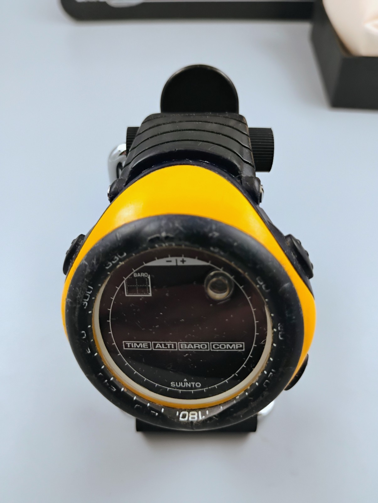 Suunto Vector Yellow ABC Digital Watch Movie Style Prop 127 Hours Hypertime