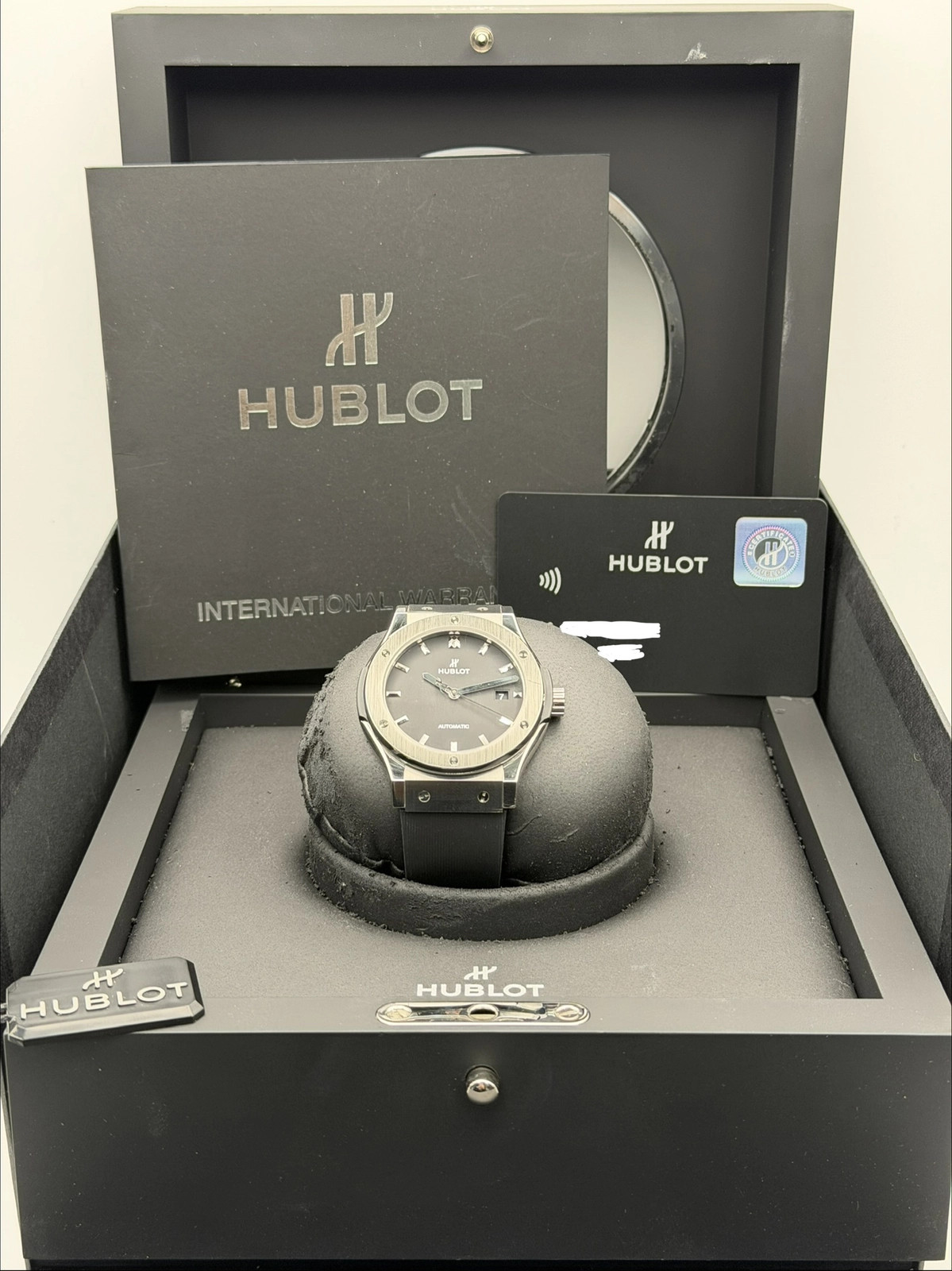 2021 Hublot Classic Fusion 42mm Titanium 542.NX.1171.RX