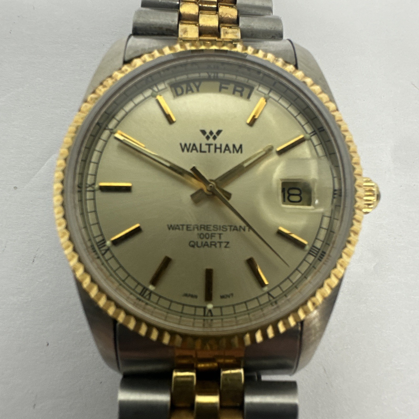 Waltham President Watch Men 36mm Silver Dial Two Tone Daydate Round New Battery