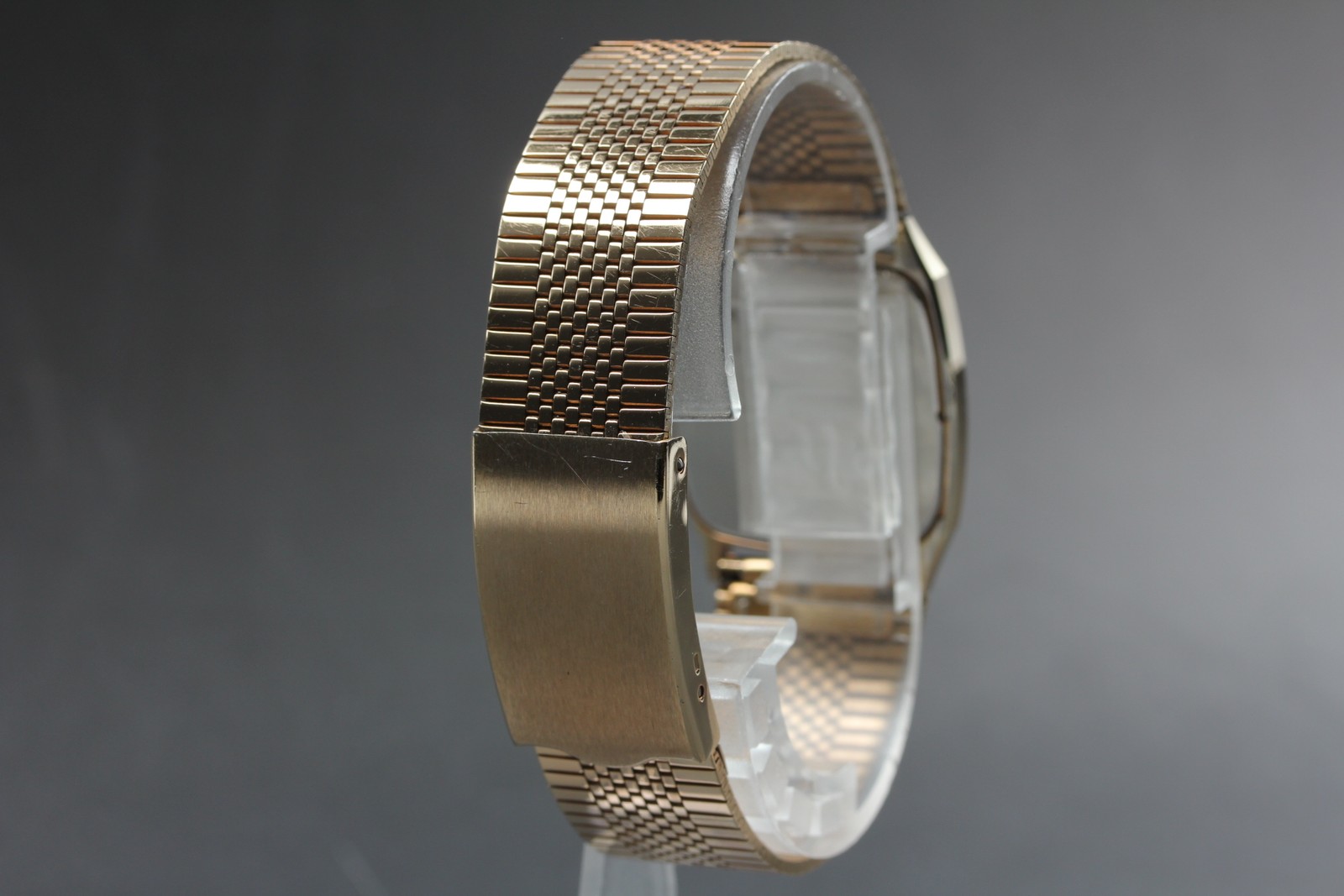 Vintage 1988 SEIKO Dolce 7731-5160 Gold Tungsten Square Quartz Mens Watch JAPAN