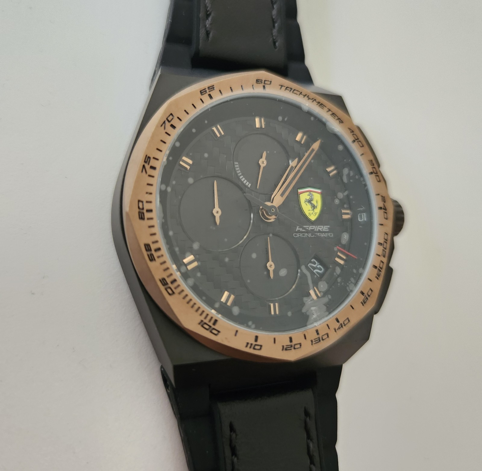 SCUDERIA FERRARI ASPIRE CARBON ALL BLACK LEATHER RUBBER BAND CHRONOGRAPH WATCH