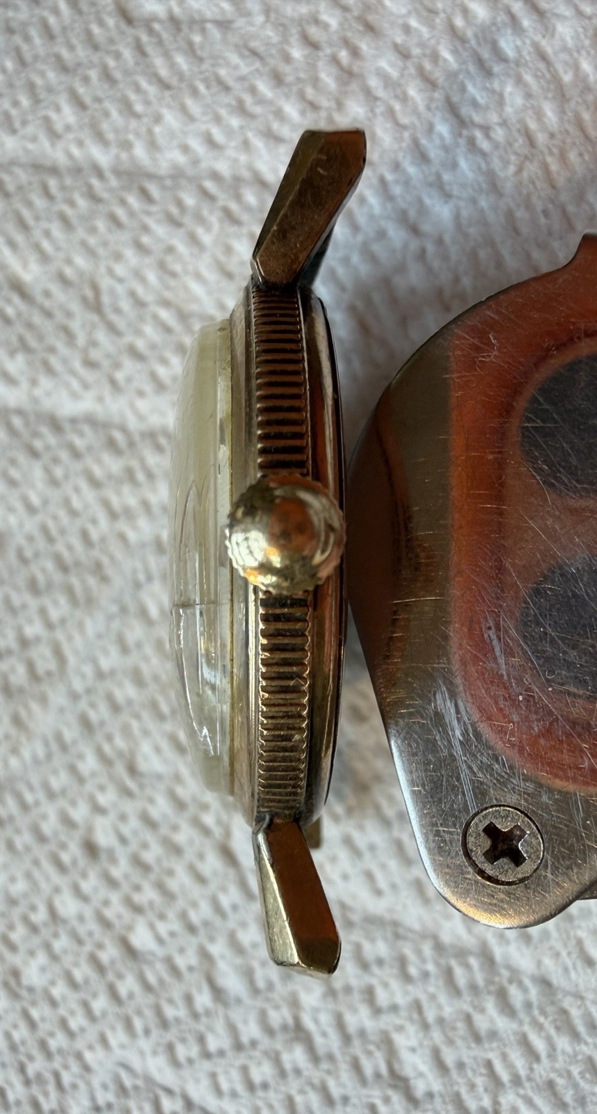 Vintage Men’s Gold Wittnauer Swiss Watch with Aztec Deco Honeycomb Dial – Repair