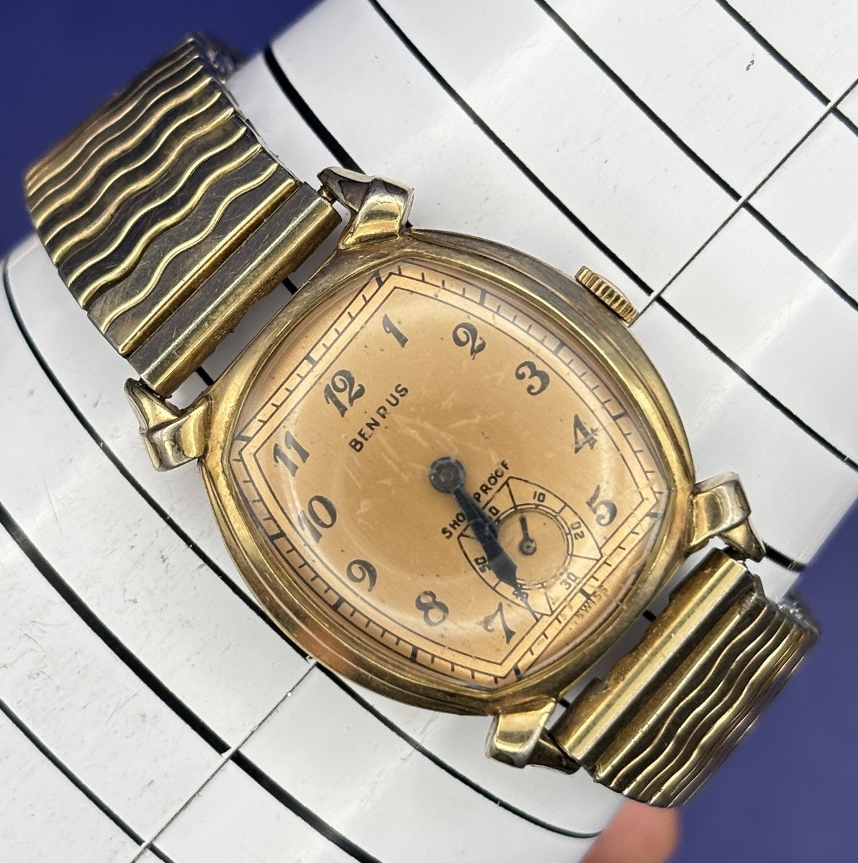 Vintage 1950’s Benrus 10K Rolled Gold Plated Bezel Men’s Watch Tank Wind Up