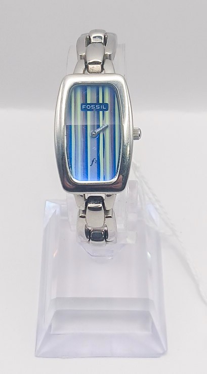 *New Battery* Fossil F2 18mm Silver Tone Striped Dial Quartz Watch w/Bracelet
