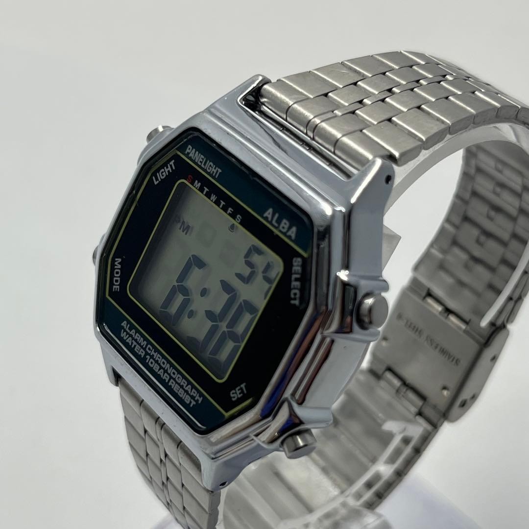 ALBA 10BAR W136-4A20 Digital Silver Square Y2K Men’s Watch