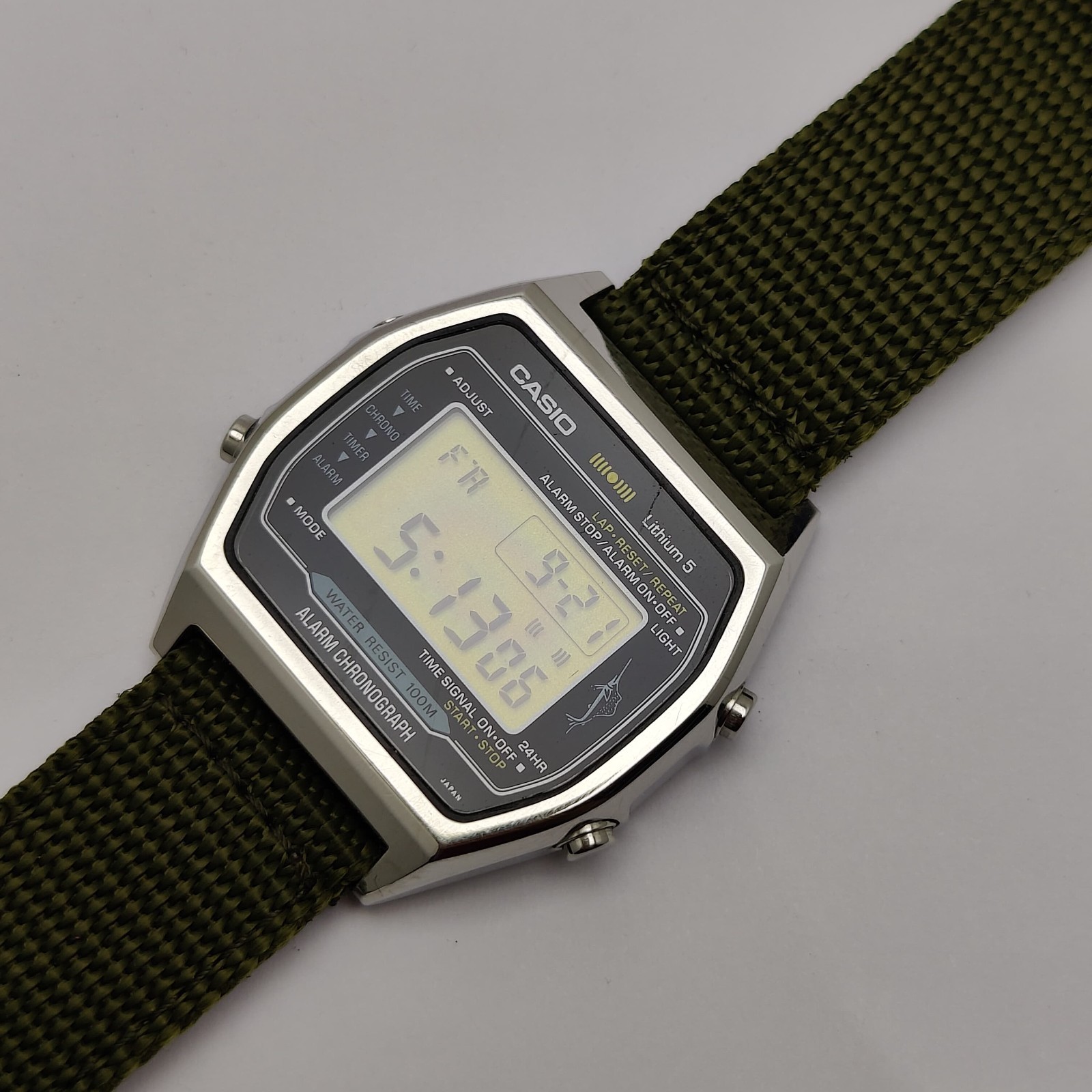 Vintage Casio Marlin H101 106 Digital Chronograph/Timer/Alarm 1980s Men’s Watch