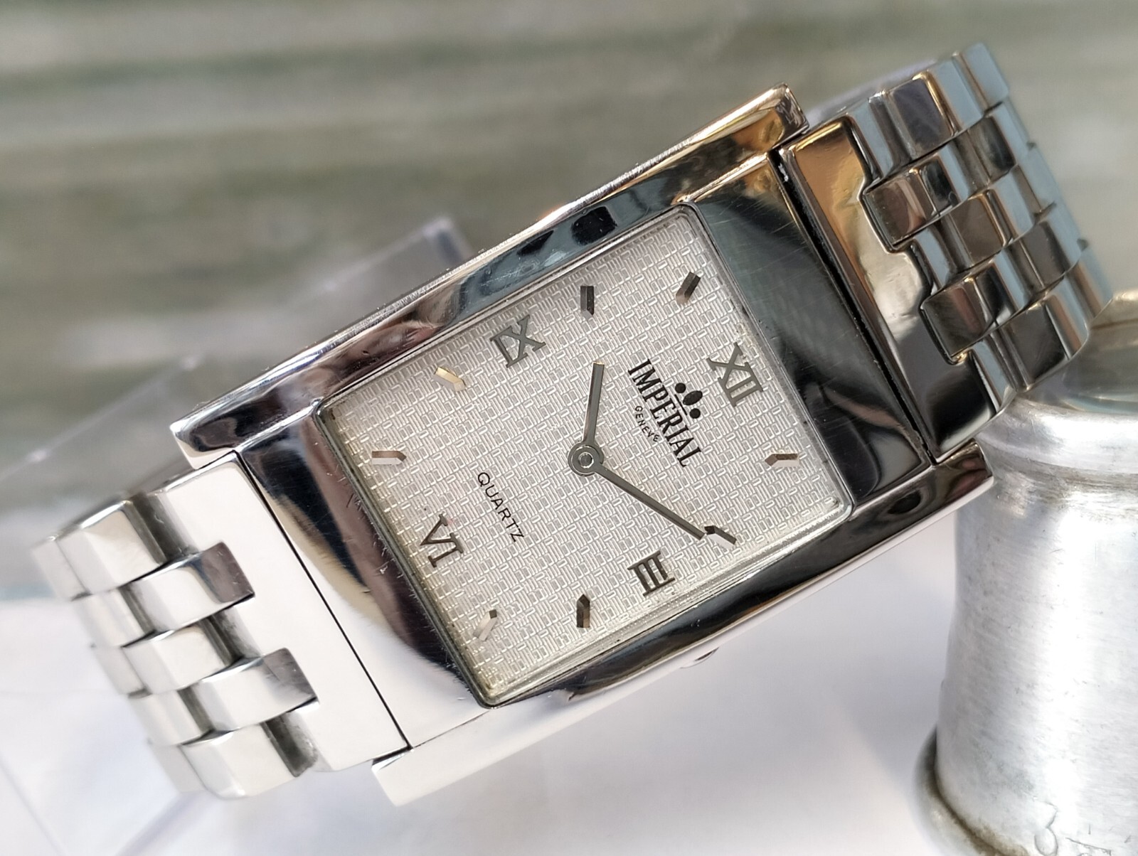 IMPERIAL GENEVE QUARTZ TEXTURED SILVER DIAL 2505 SWISS MEN’S FULL WORKING VTG.