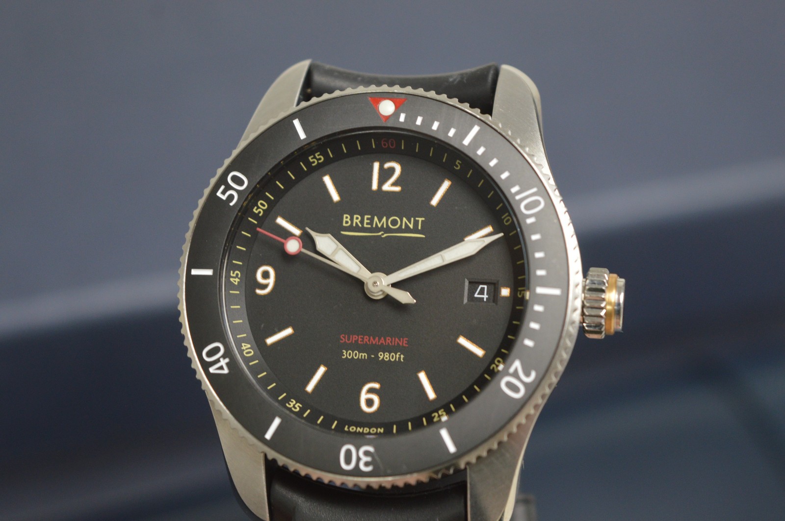 Bremont Supermarine S300-BK-R-S 40mm Mens Automatic Divers Watch