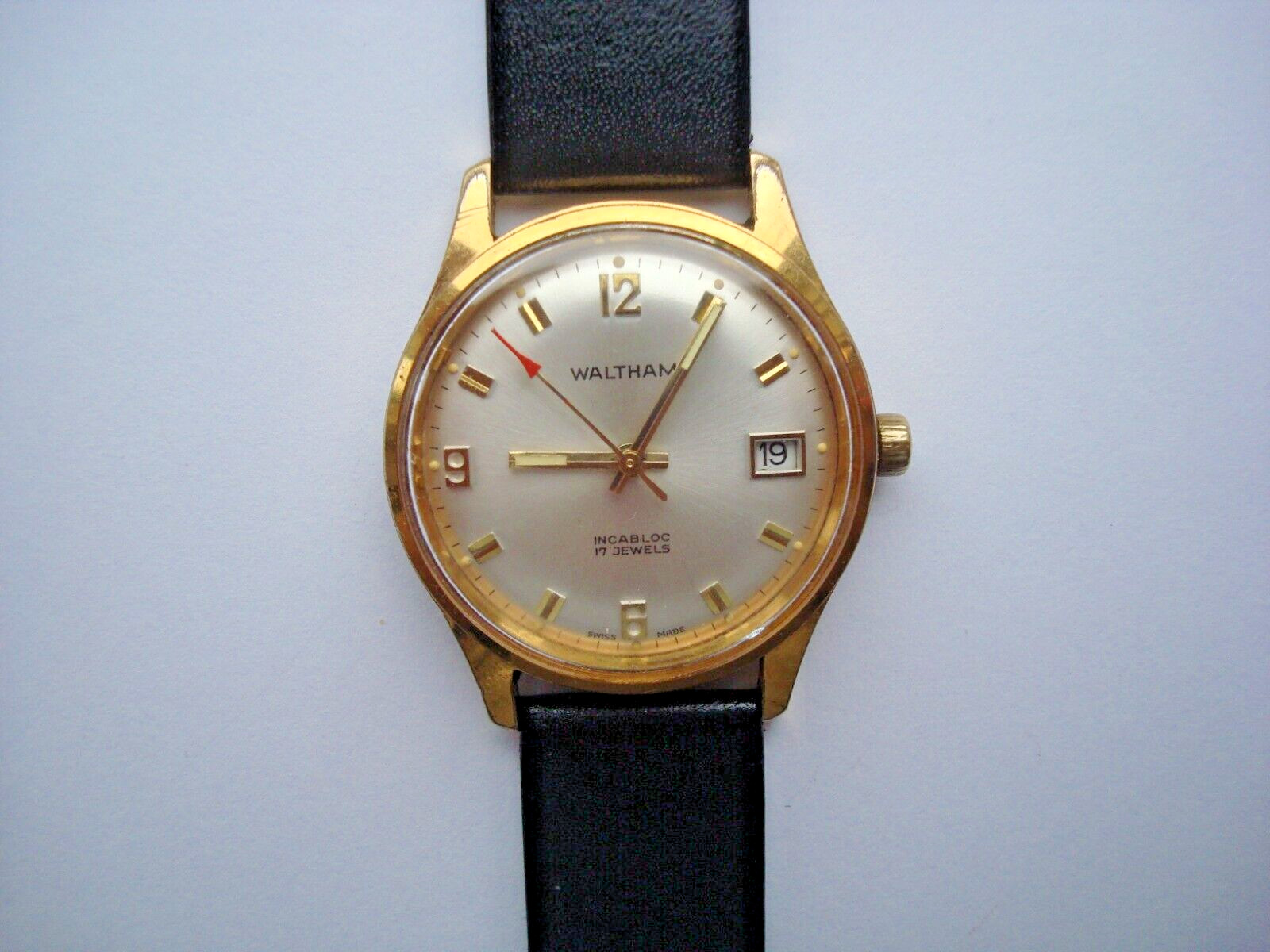 Waltham Mens Watch Manual Wind Up 17j. Date Red Arrow New Band 1960’s Swiss Runs