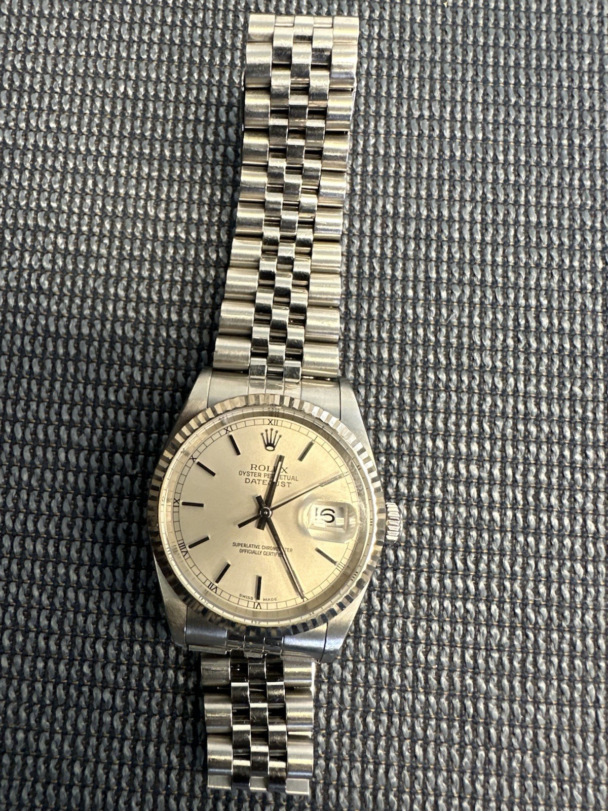Rolex Datejust Silver Men’s Baton Indexes Dial Watch – 16234