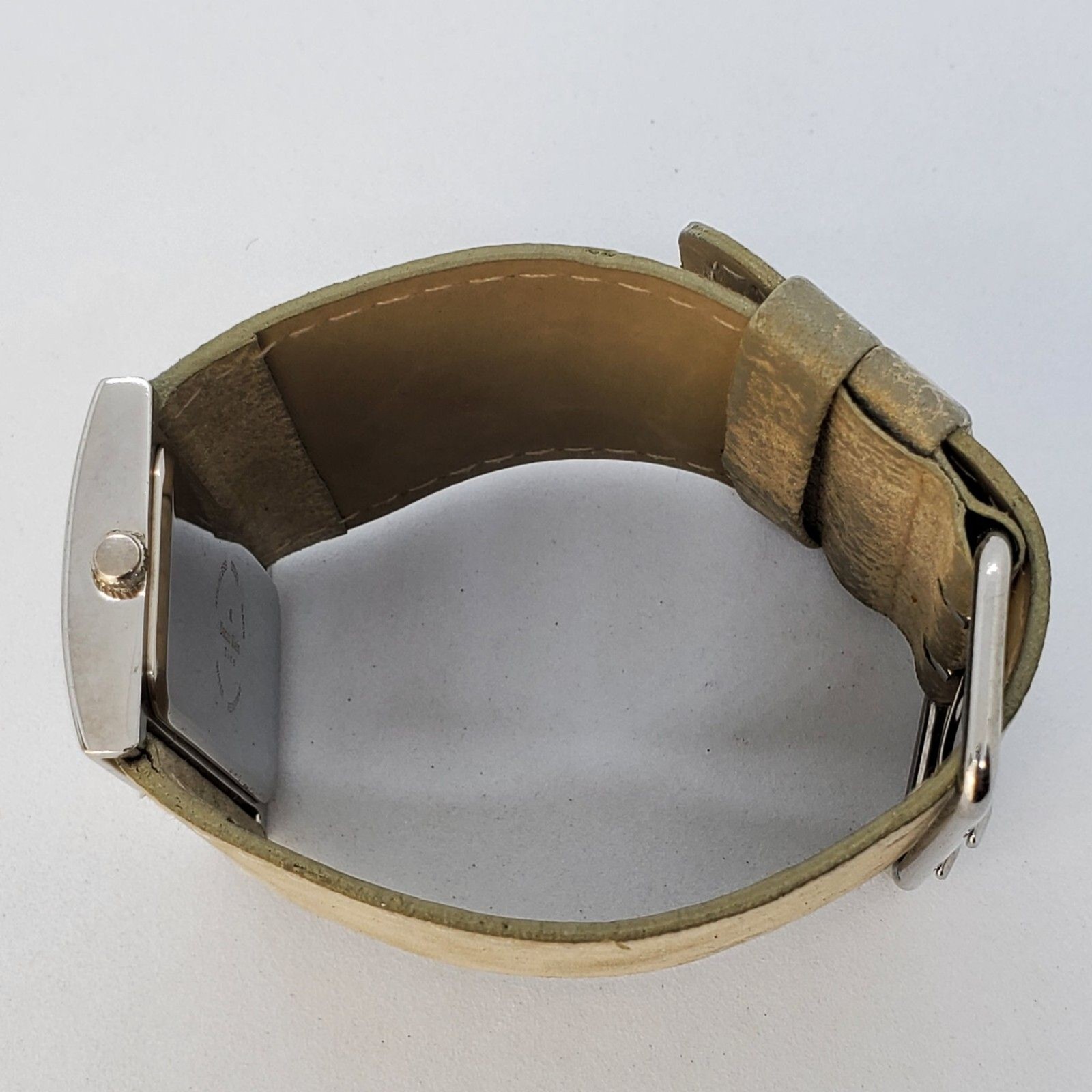 Daniel Klein 50MM Women’s Watch Tan Dial Wide Cuff Leather Bands New Battery