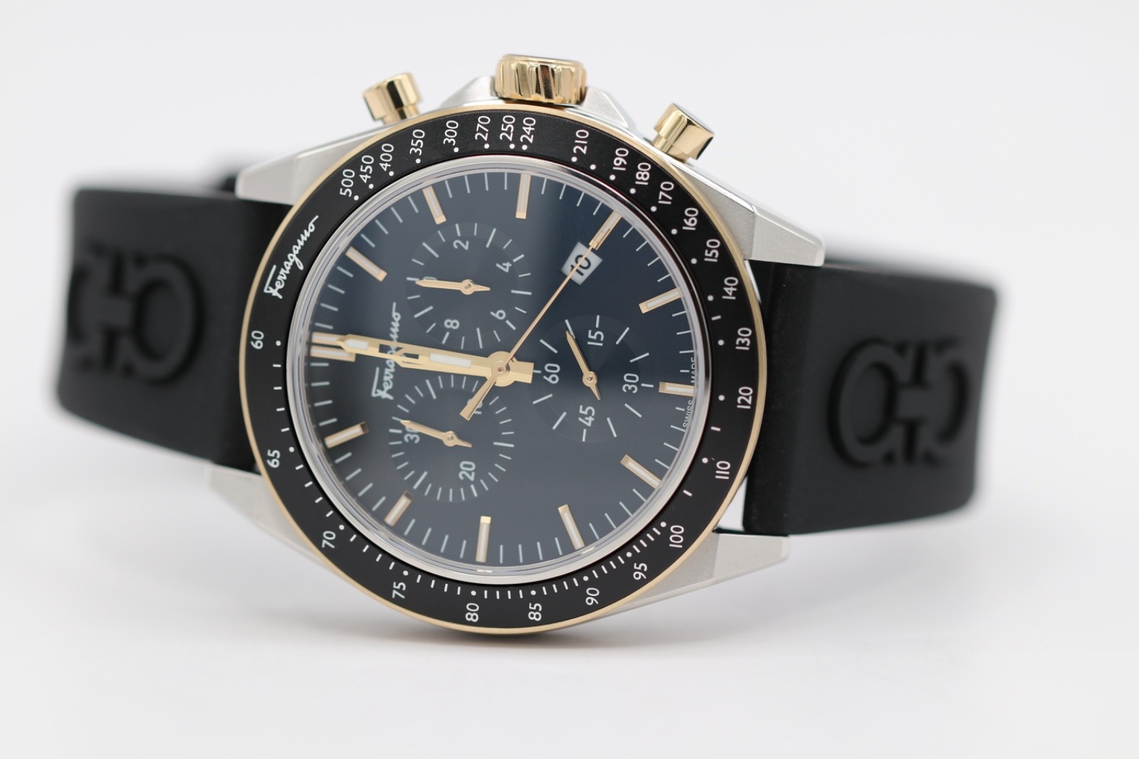 Salvatore Ferragamo Urban SFUR00422 Chronograph Men’s Watch