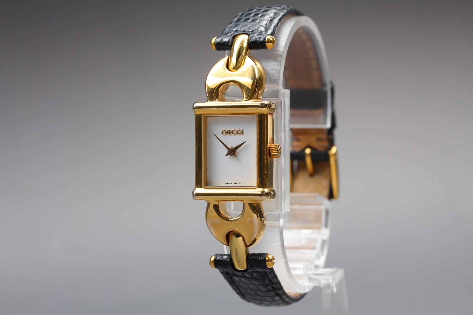 [Near MINT] gucci 1800L 16mm White Dial Quartz Women’s Watch From JAPAN