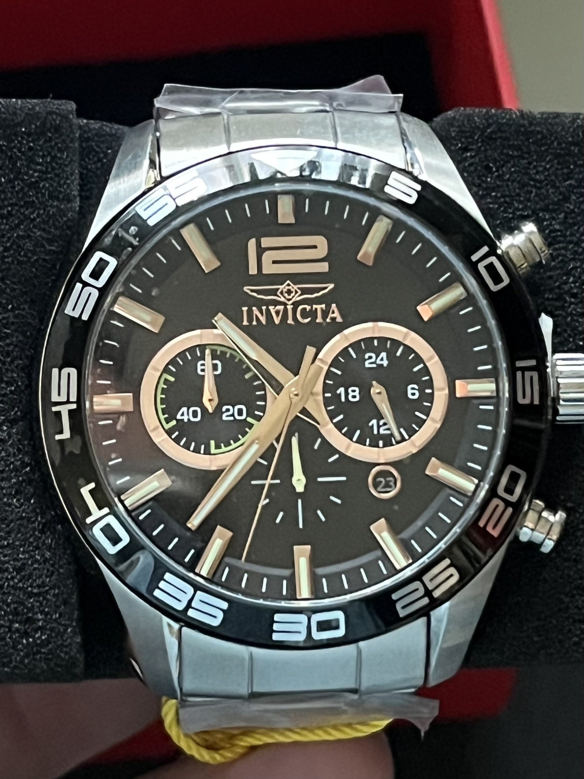 invicta Speedway Men Model 50180 – Men’s Watch Quartz 46.5mm