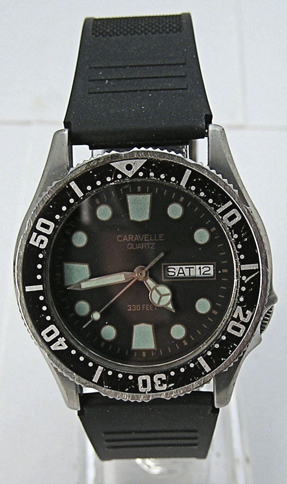 38mm Stainless Steel Caravelle by Bulova 1989 330ft Rotating Bezel Divers Watch