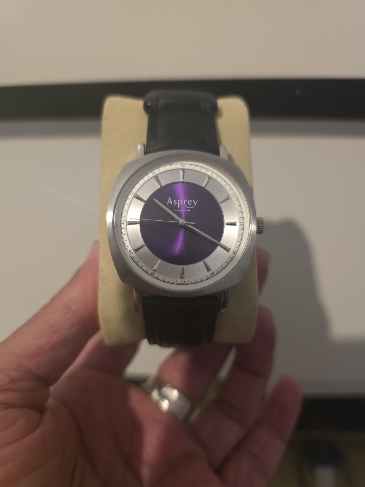 Asprey London Unisex Quartz Watch. Leather Strap. Very Good Condition
