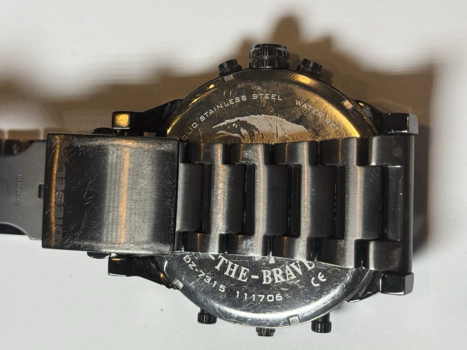 Diesel Brave Men’s Watch Quartz Date Gunmetal Stainless Steel Bracelet 57mm