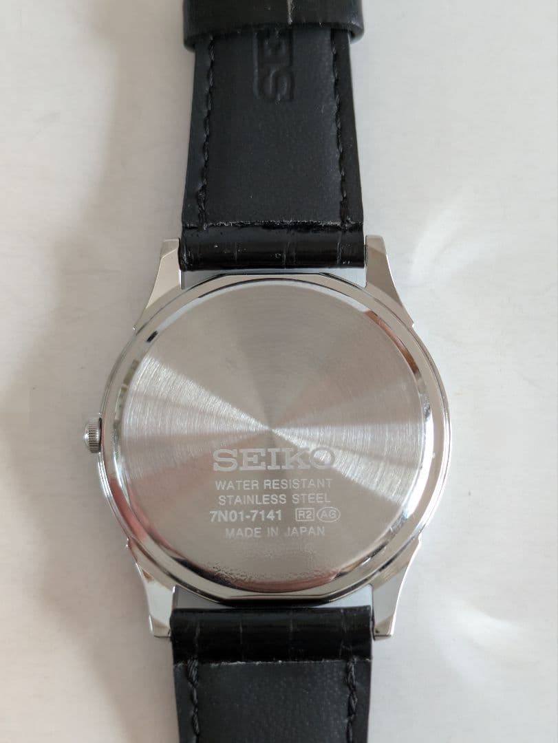 SEIKO 7N01-7141 Men’s Quartz Watch White Dial Used