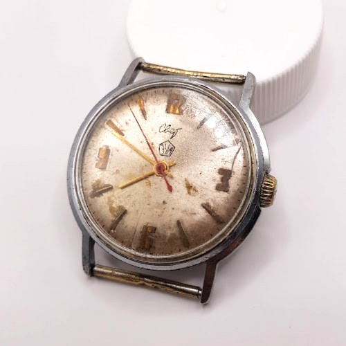 VINTAGE SOVIET RUSSIA USSR WRIST MENS WATCH RAKETA SVET MEHANICS WORKING RARE