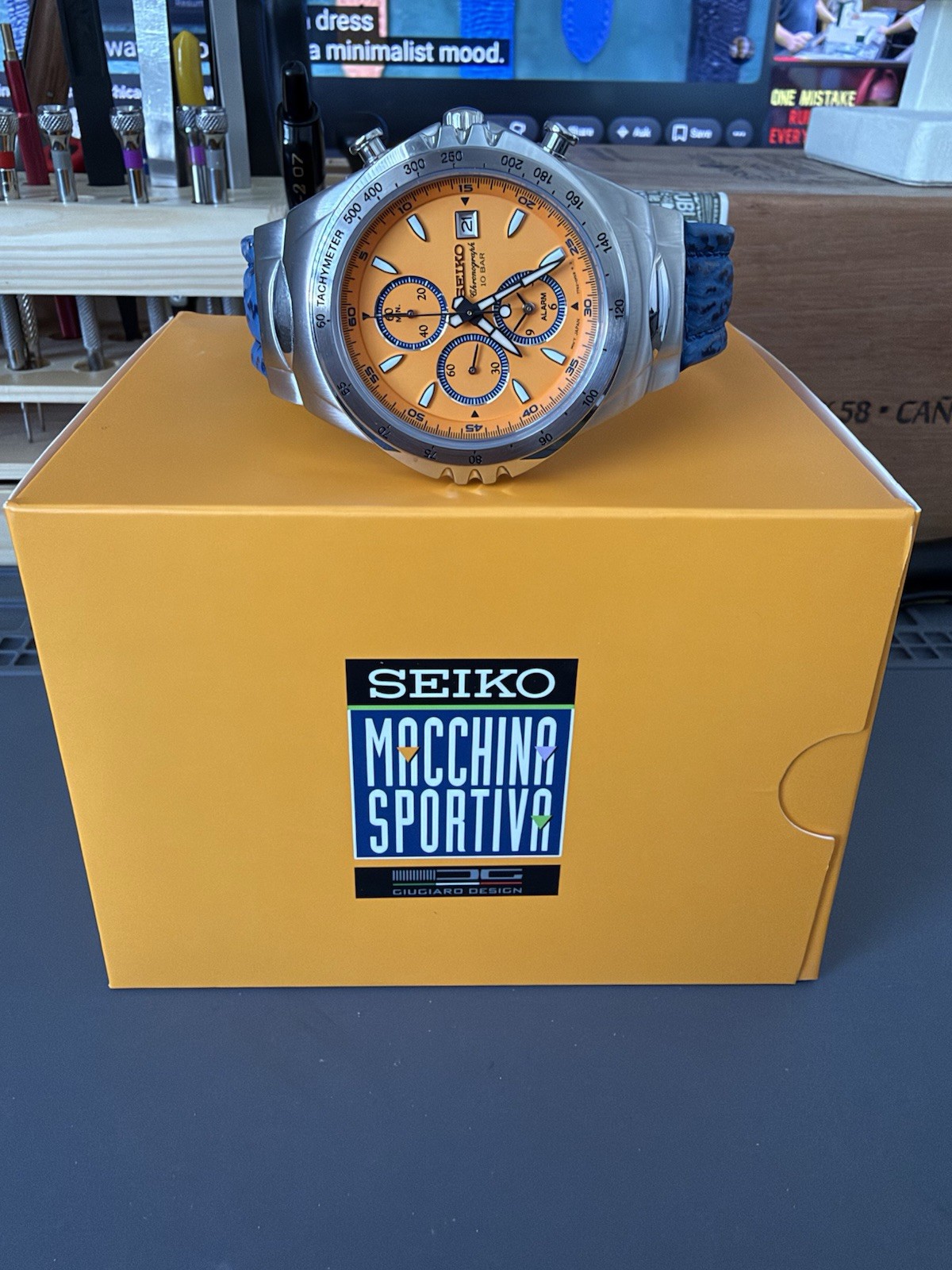 SEIKO NEO-VINTAGE Macchina Sportiva Chronograph Quartz Orange Dial 100m 38mm