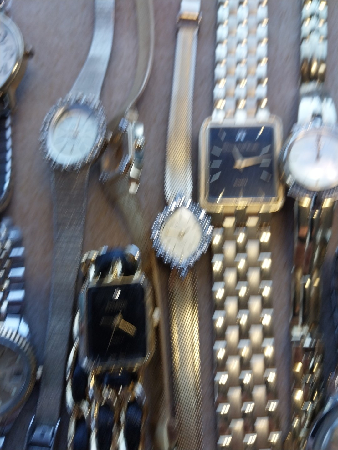 Is 18 none working watches