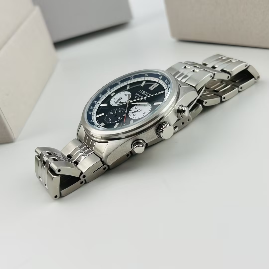 Seiko SSB427 Essentials Blue Dial Stainless Steel Men’s Quartz Watch 41.5MM