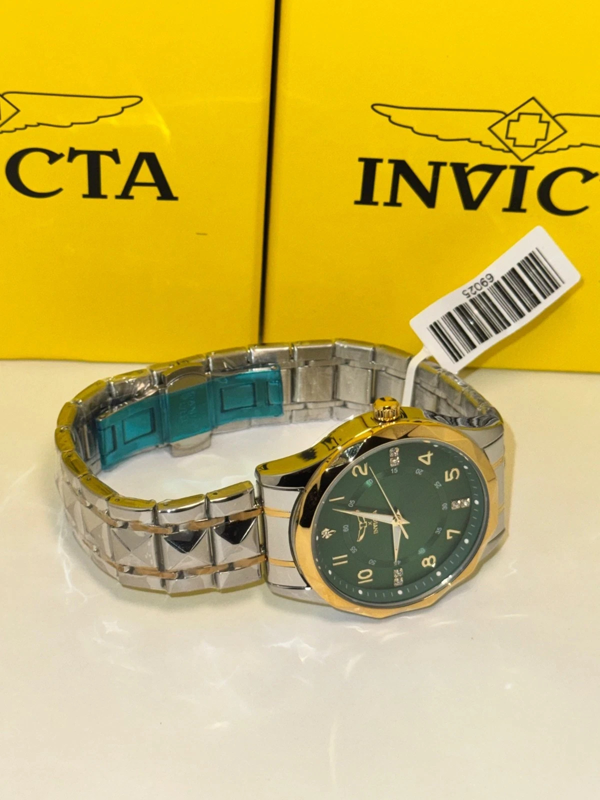 Invicta Specialty I by Invicta Men’s Watch 41mm Two Tone w/Green Dial 69025 New