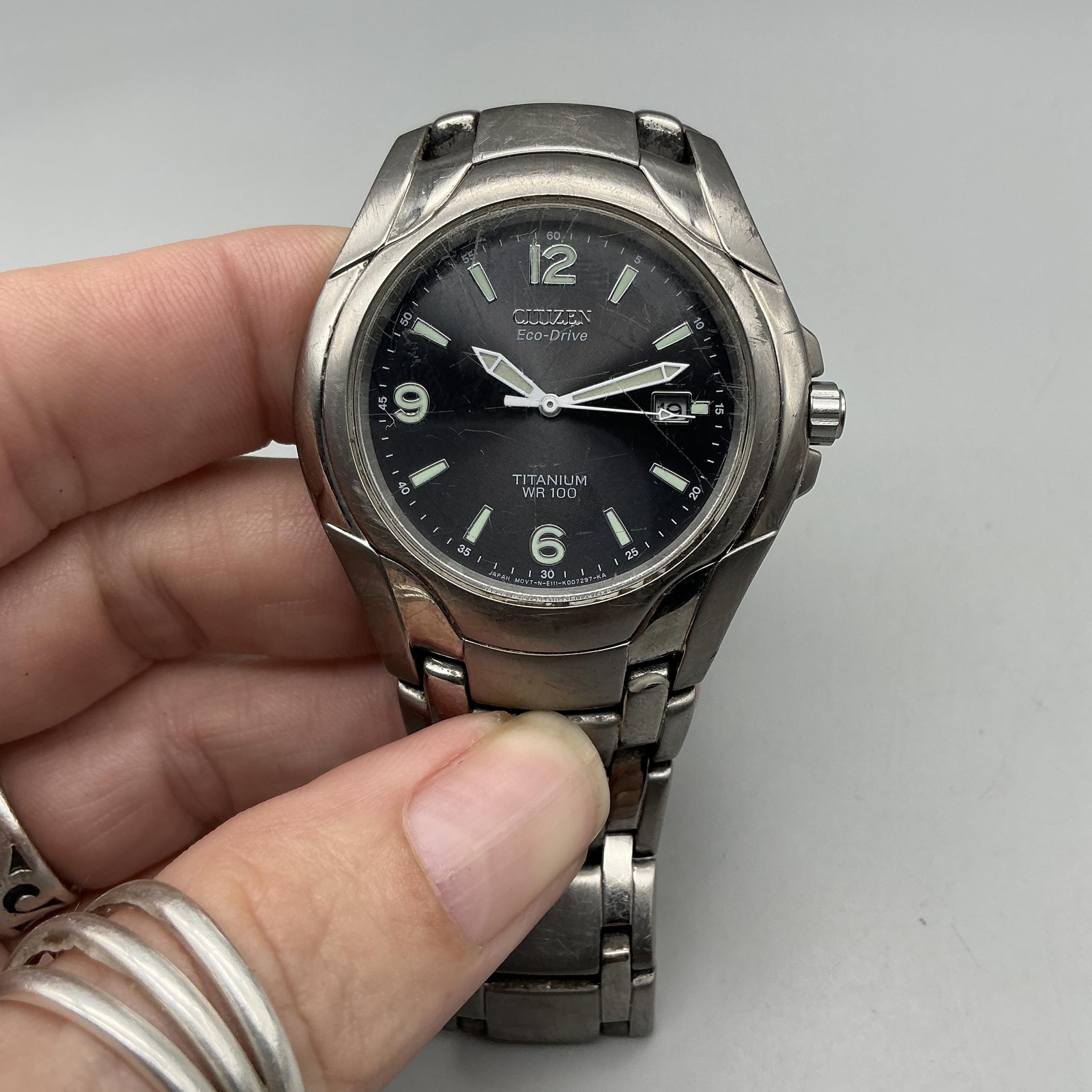 Citizen Eco-Drive Titanium Mens Watch 40mm Black Dial WR 100 E111-K006368 7.25″
